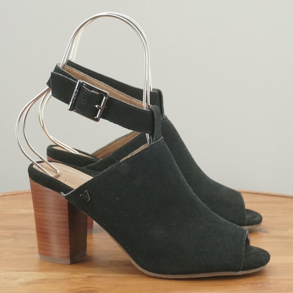 i8-13 Vionic Womens Kaia Sandals Block Heel Peep Toe Black Suede Buckled Size 7